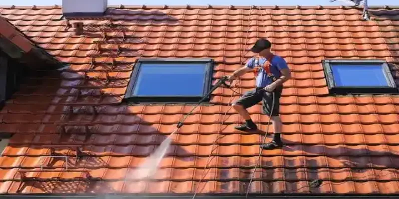 démoussage et nettoyage haute pression de toiture à Nances